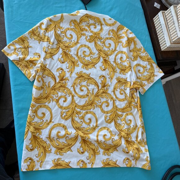 Versace Leafy Baroque Cotton Jersey T-Shirt Yellow Large 1019460 NWT $625 - Picture 5 of 9